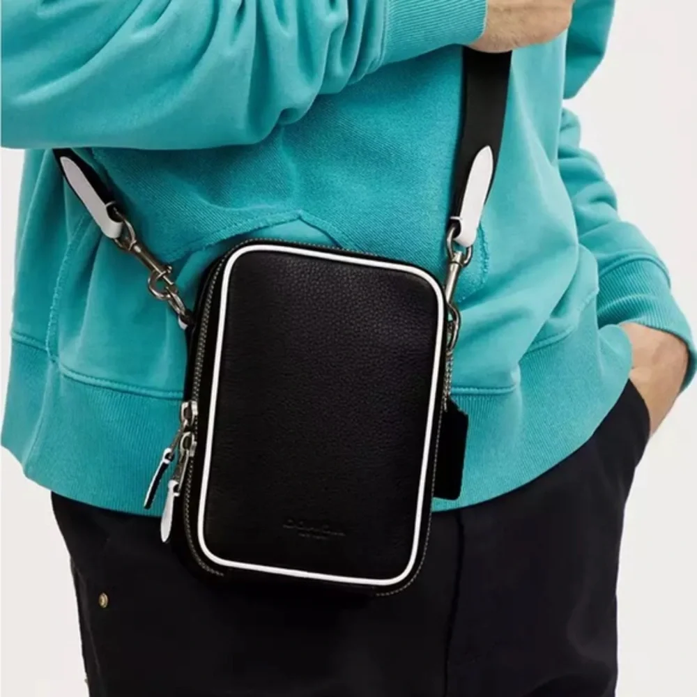 NWT COACH Stanton Crossbody Black‎ Unisex Leather